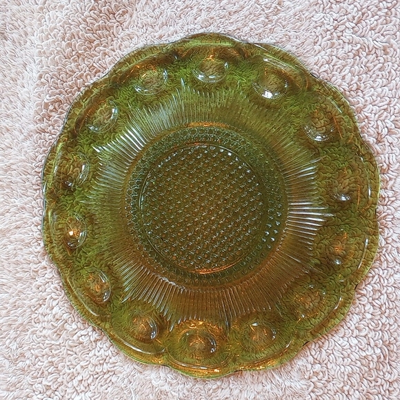 Vintage Green Glass Plate - Picture 2 of 3